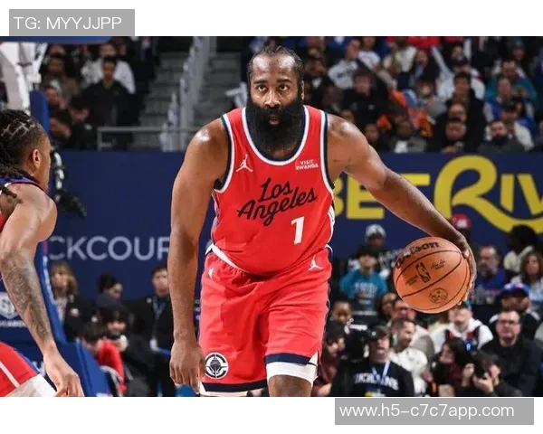 快船近期状态低迷仅获两胜全部来自NBA杯小组赛表现